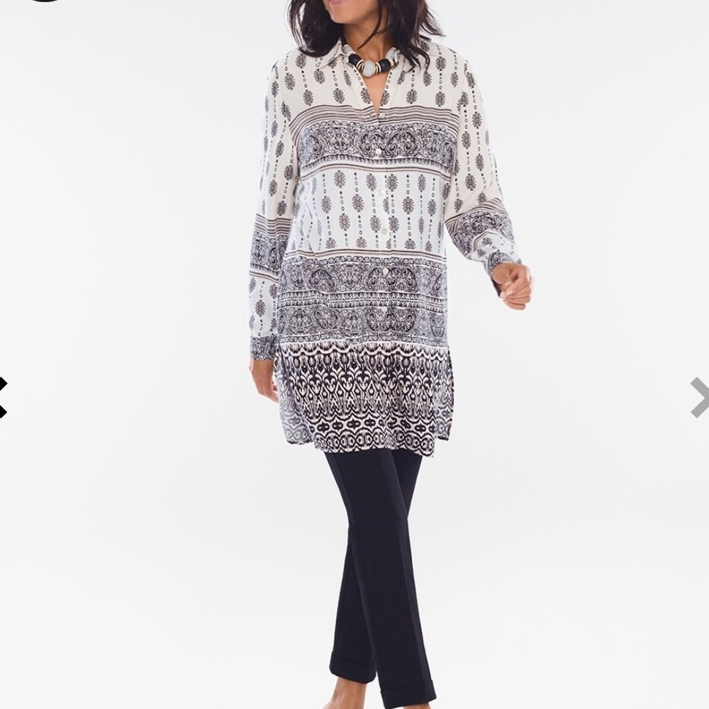 Chico’s size 2 Women’s black & white Print Button Down Long Sleeve Tunic/dress